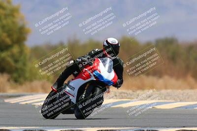 media/May-15-2022-SoCal Trackdays (Sun) [[33a09aef31]]/Turn 7 (1145am)/